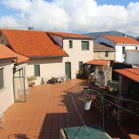 Apartamentos Outeiro Pobra Do Caraminal Eksteriør bilde
