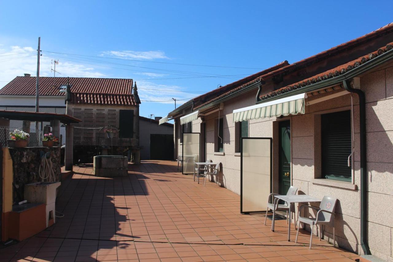 Apartamentos Outeiro Pobra Do Caraminal Eksteriør bilde