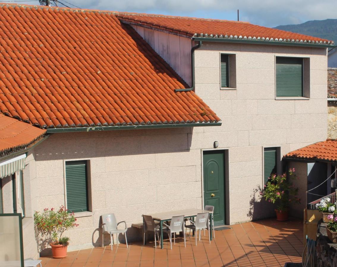 Apartamentos Outeiro Pobra Do Caraminal Eksteriør bilde
