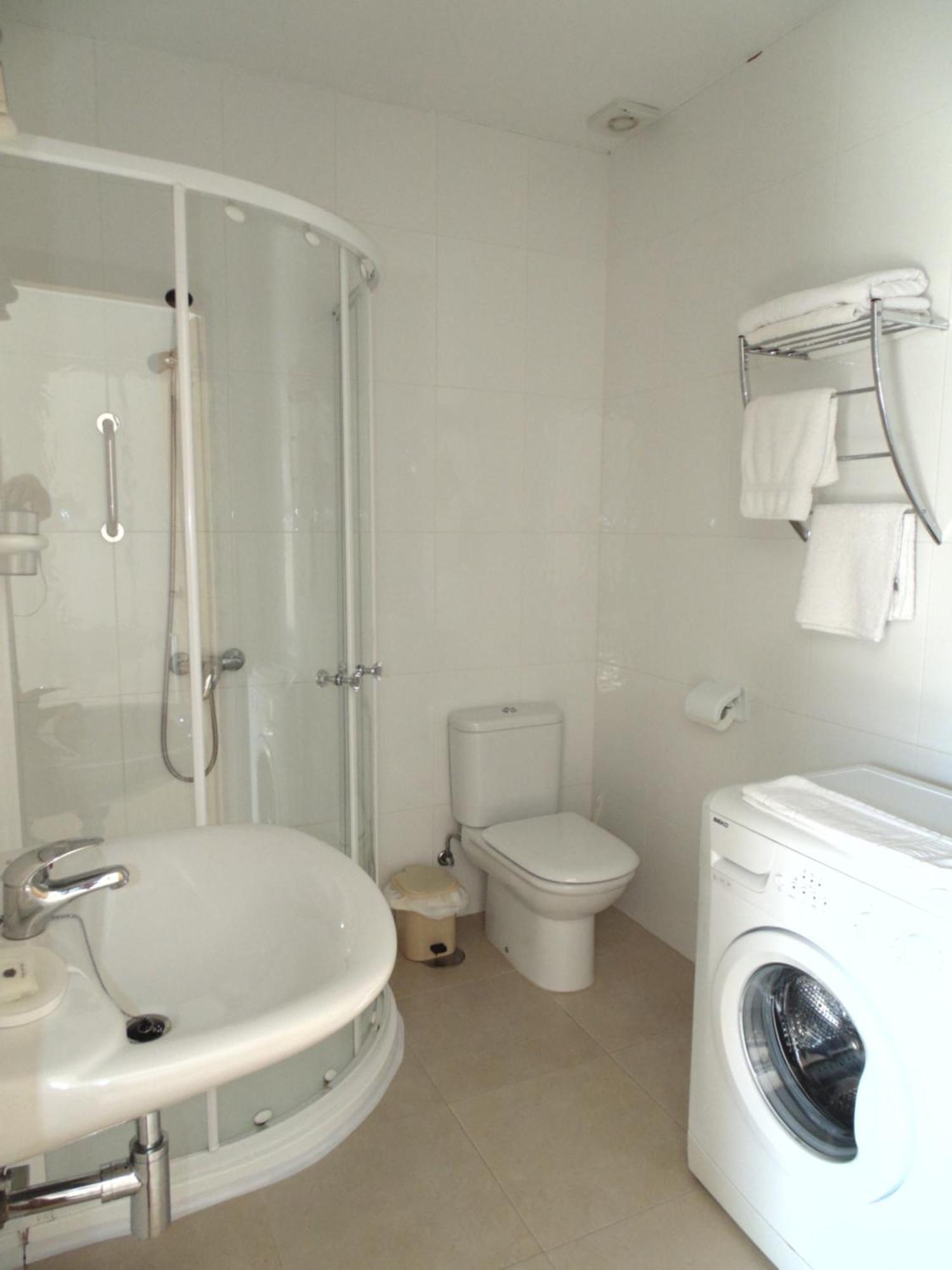 Apartamentos Outeiro Pobra Do Caraminal Eksteriør bilde